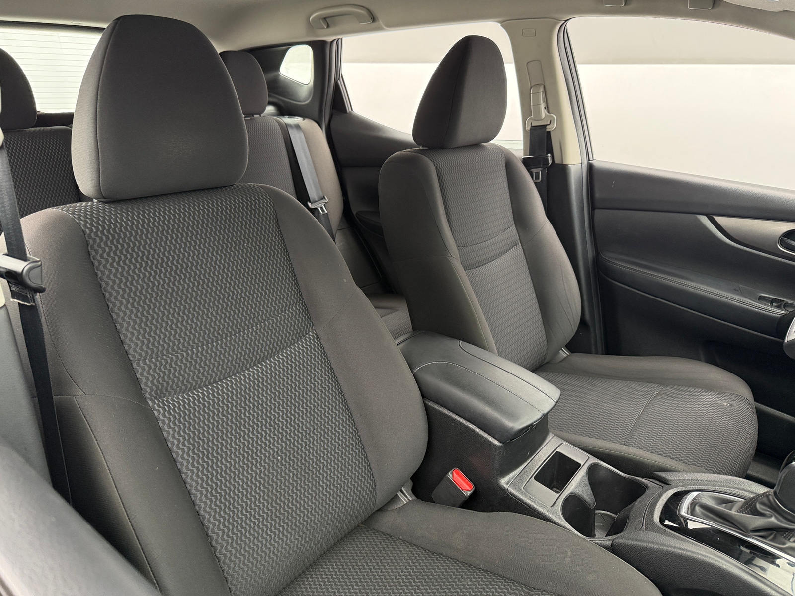 Thumbnail: 2019 Nissan Rogue Sport - 2