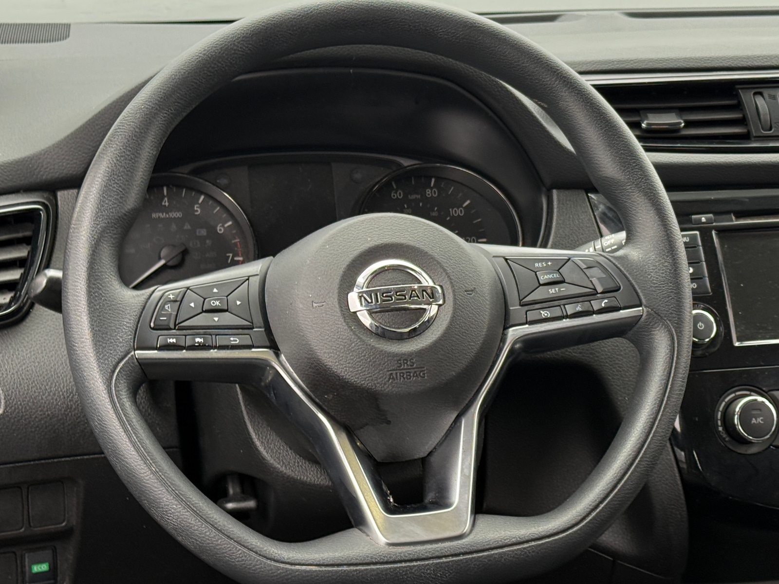 Thumbnail: 2019 Nissan Rogue Sport - 5