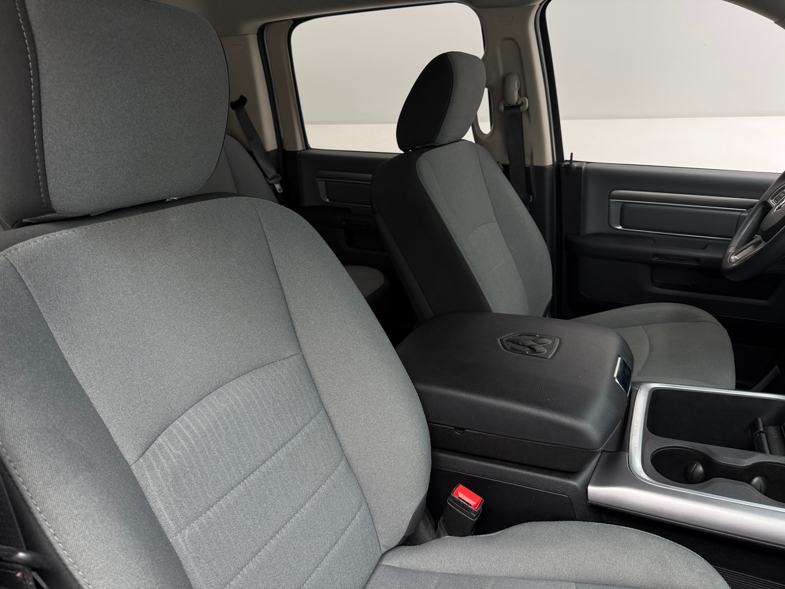 Thumbnail: 2023 RAM 1500 Classic - 2