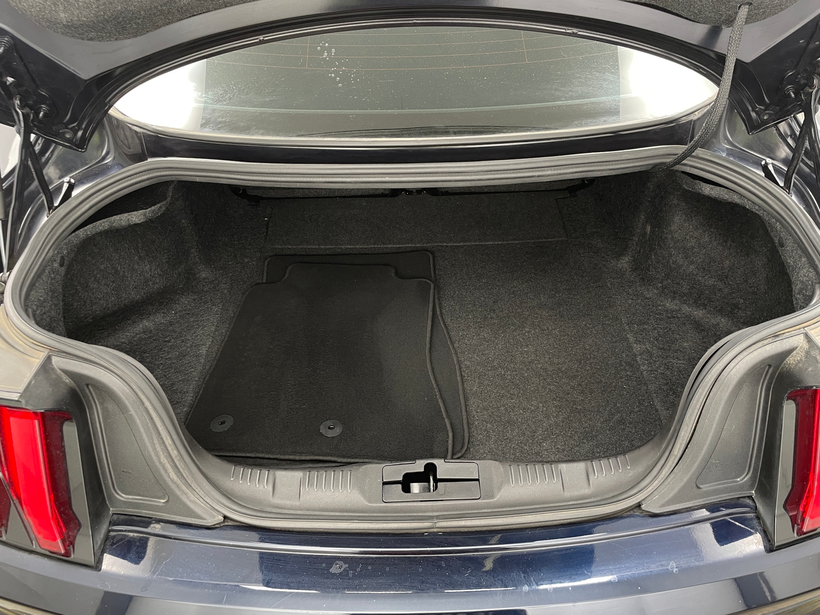 Thumbnail: 2021 Ford Mustang - 5