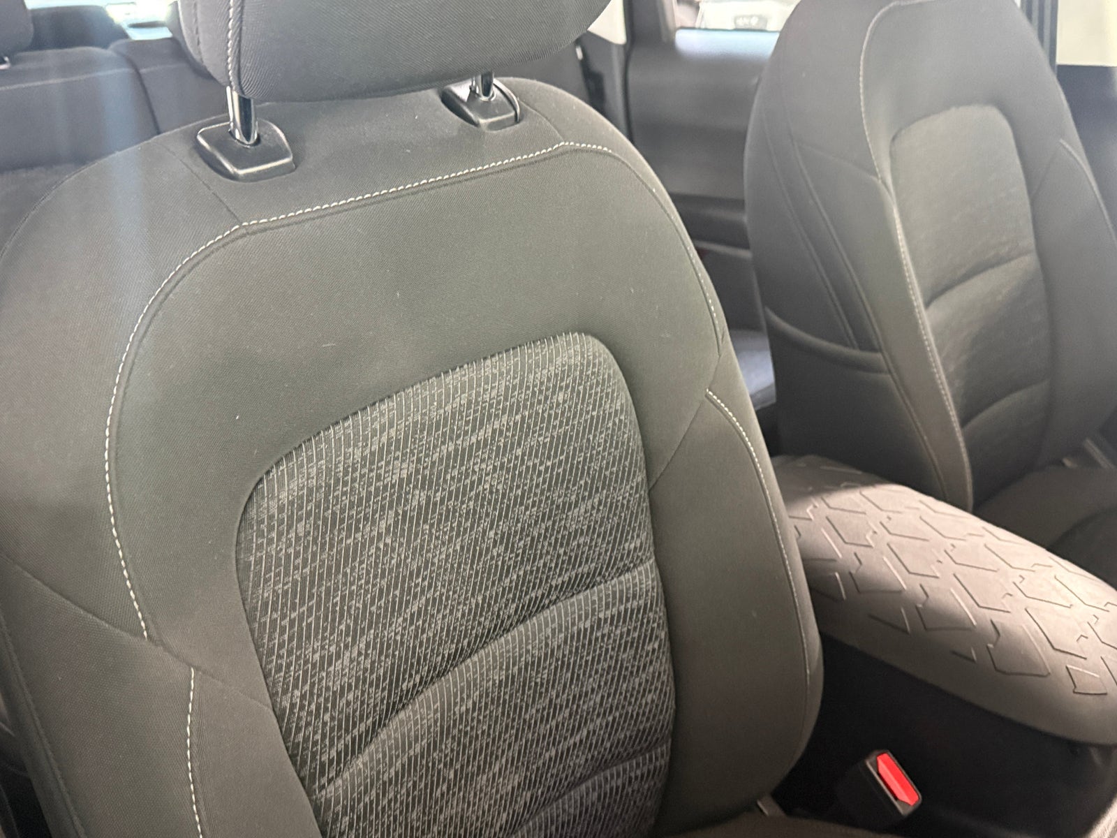 Thumbnail: 2022 Ford Bronco Sport - 2