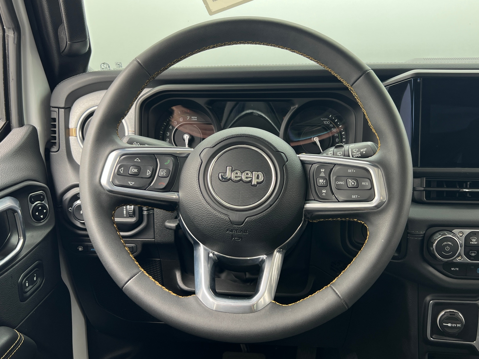 Thumbnail: 2024 Jeep Wrangler - 5