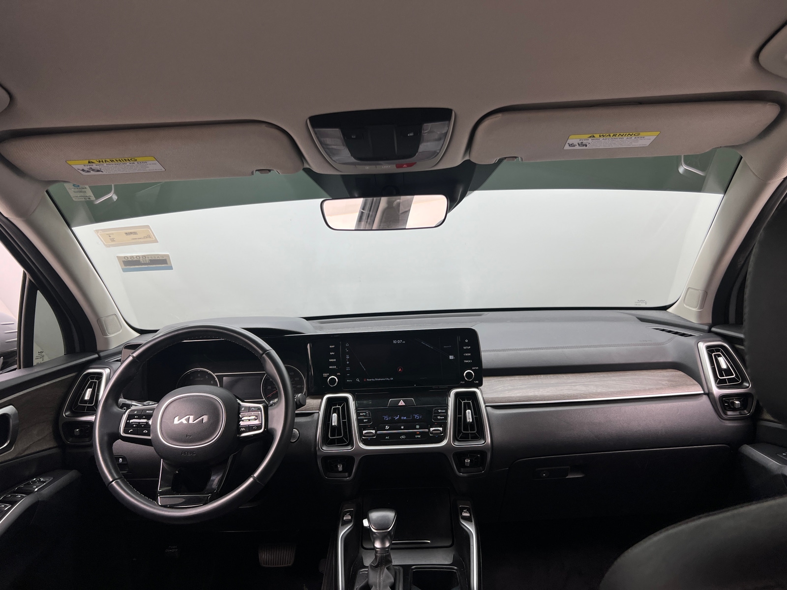 Thumbnail: 2022 Kia Sorento - 2