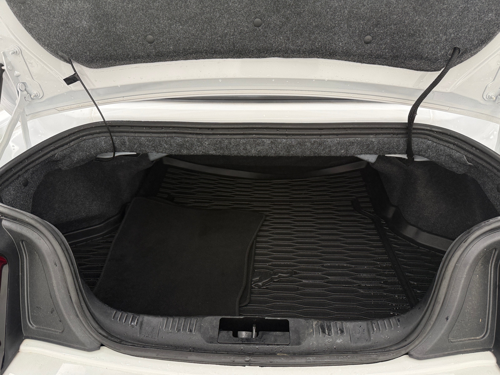 Thumbnail: 2020 Ford Mustang - 6