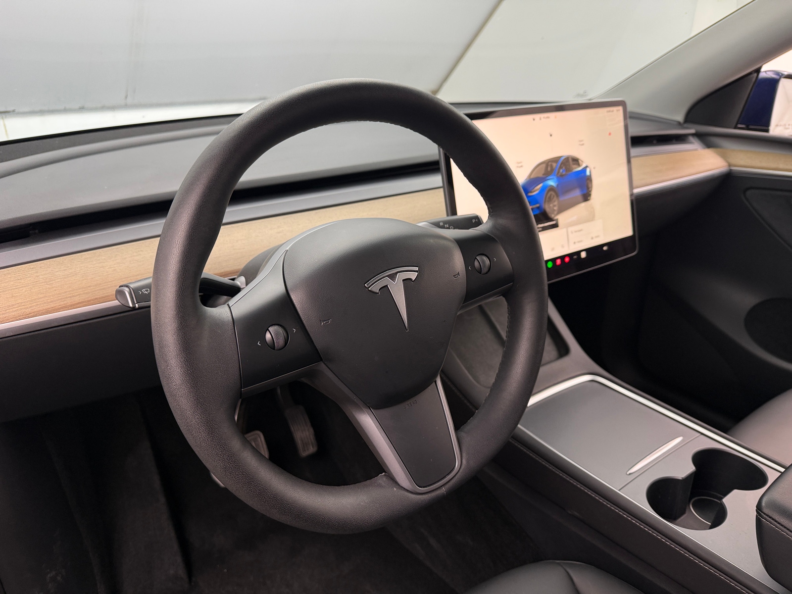 Thumbnail: 2023 Tesla Model Y - 4