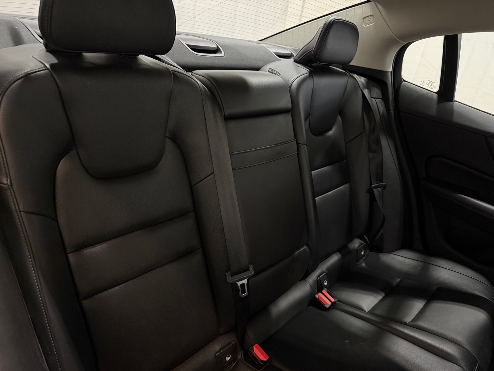 Thumbnail: 2019 Volvo S60 - 5