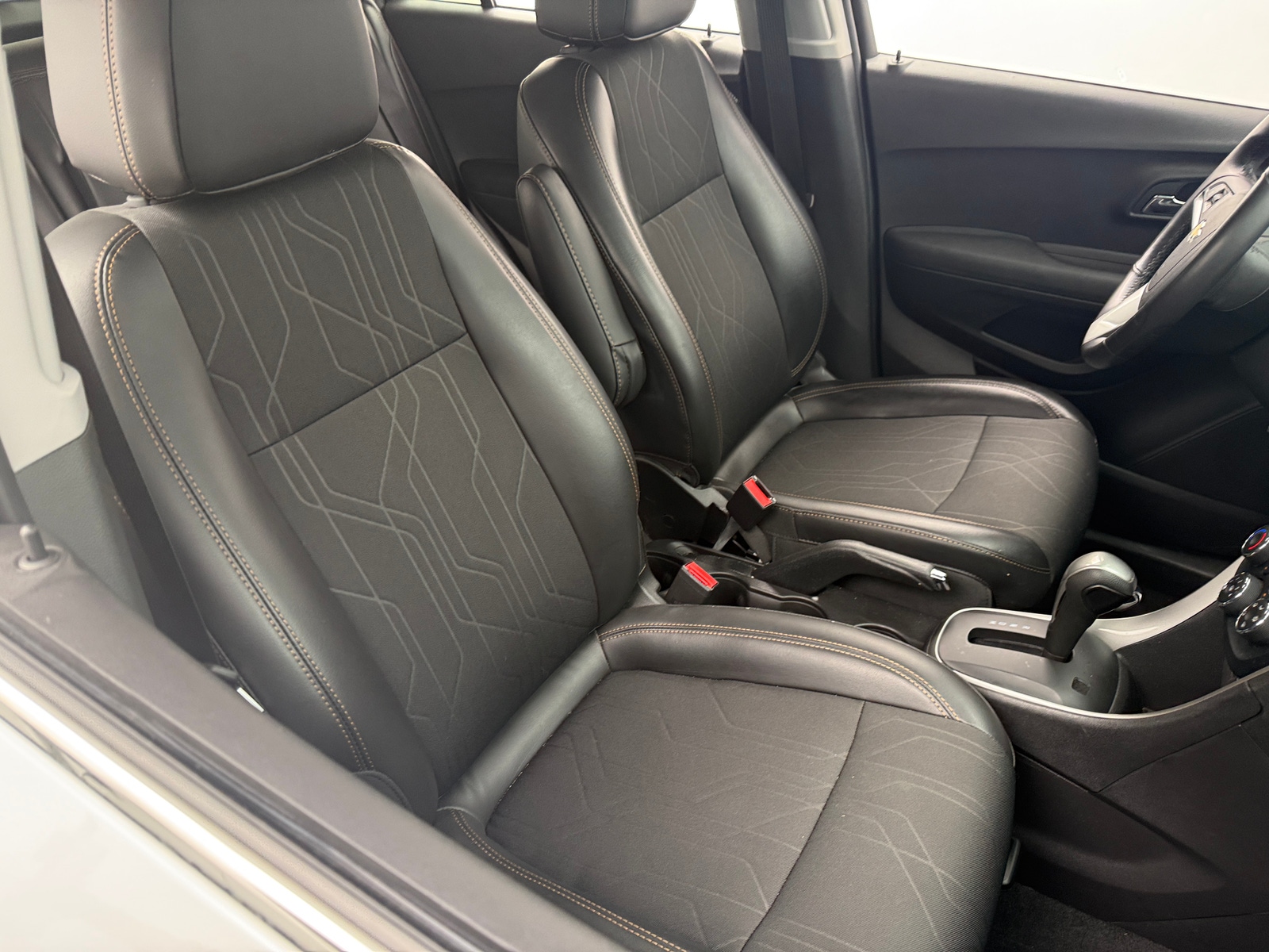 Thumbnail: 2019 Chevrolet Trax - 2