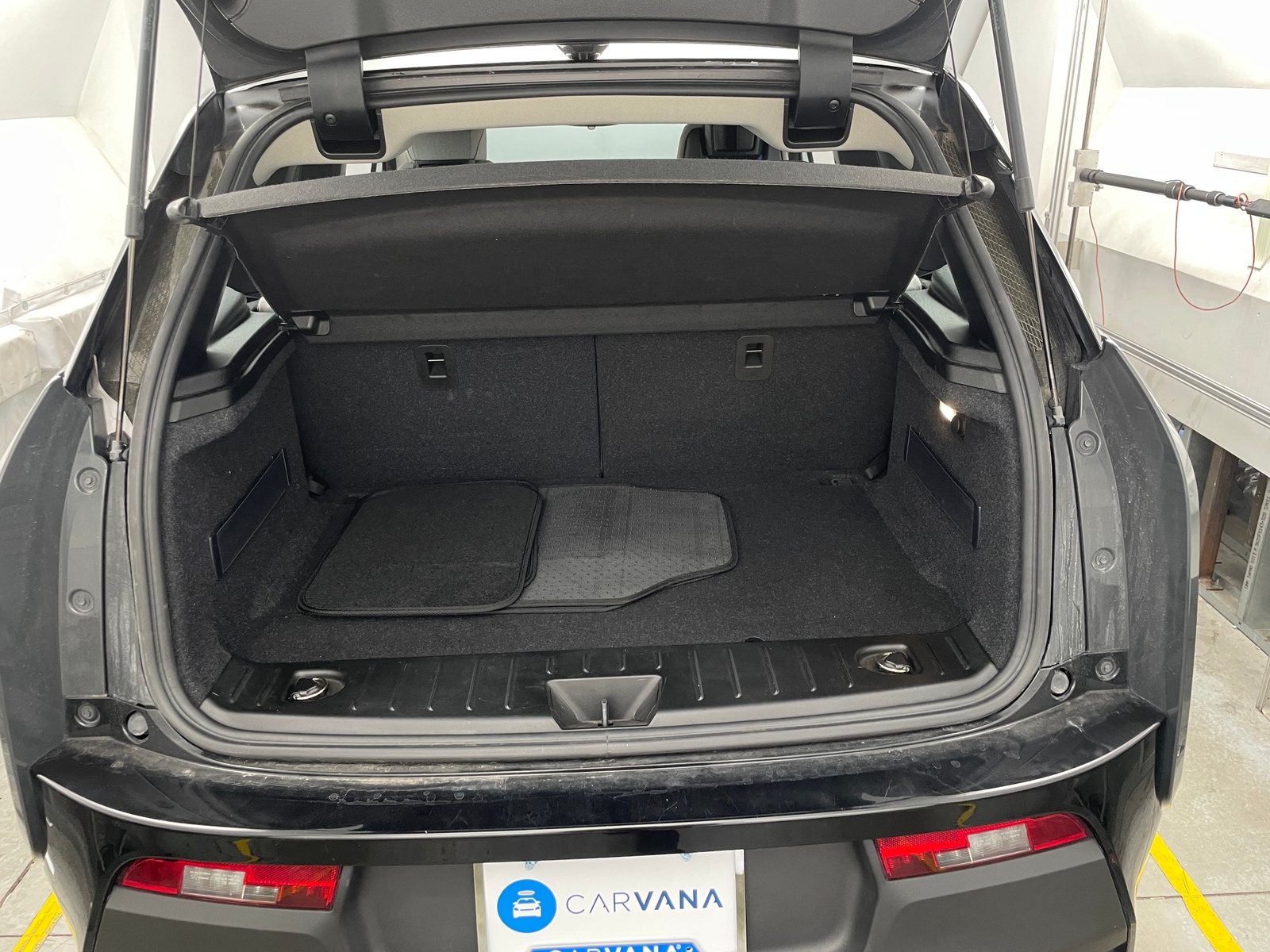 Thumbnail: 2015 BMW i3 - 6