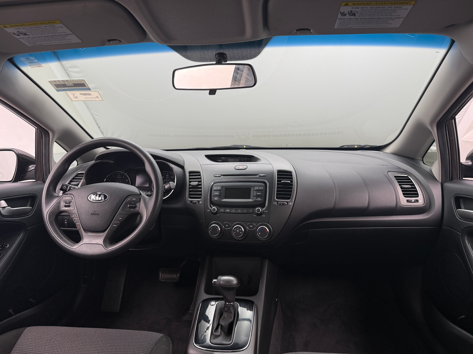 Thumbnail: 2017 Kia Forte - 3