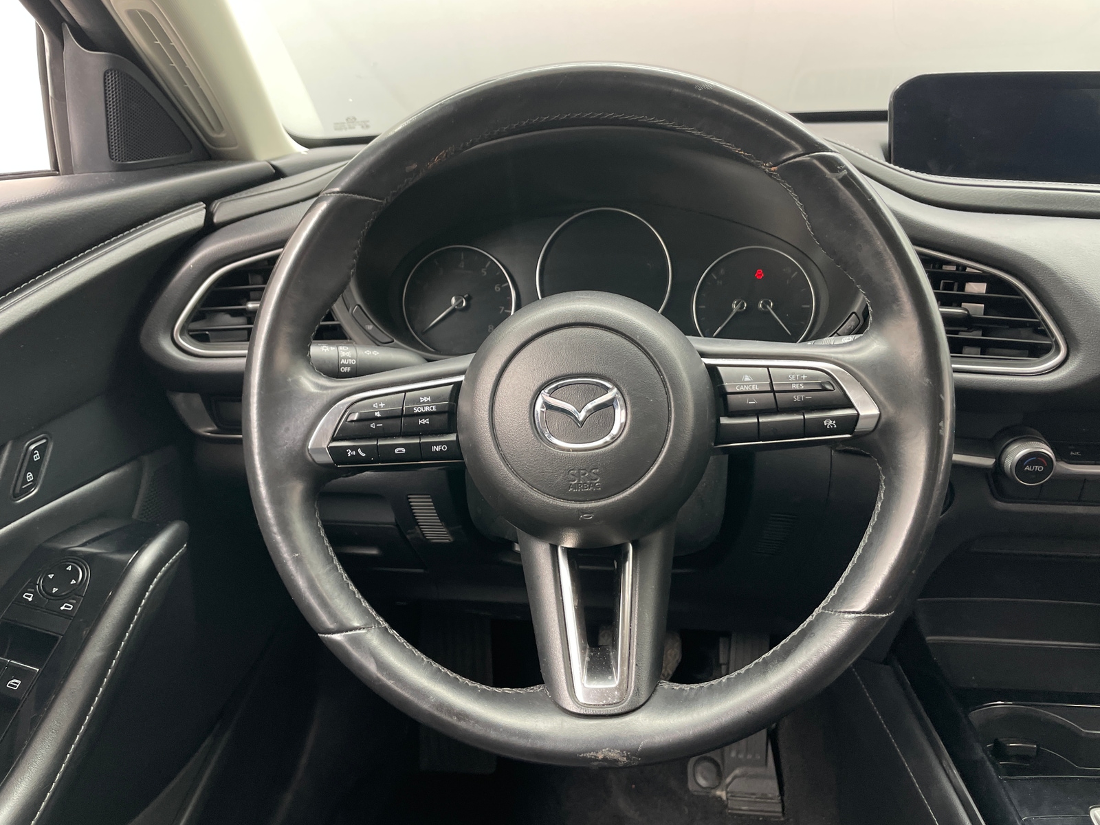 Thumbnail: 2024 Mazda CX-30 - 4