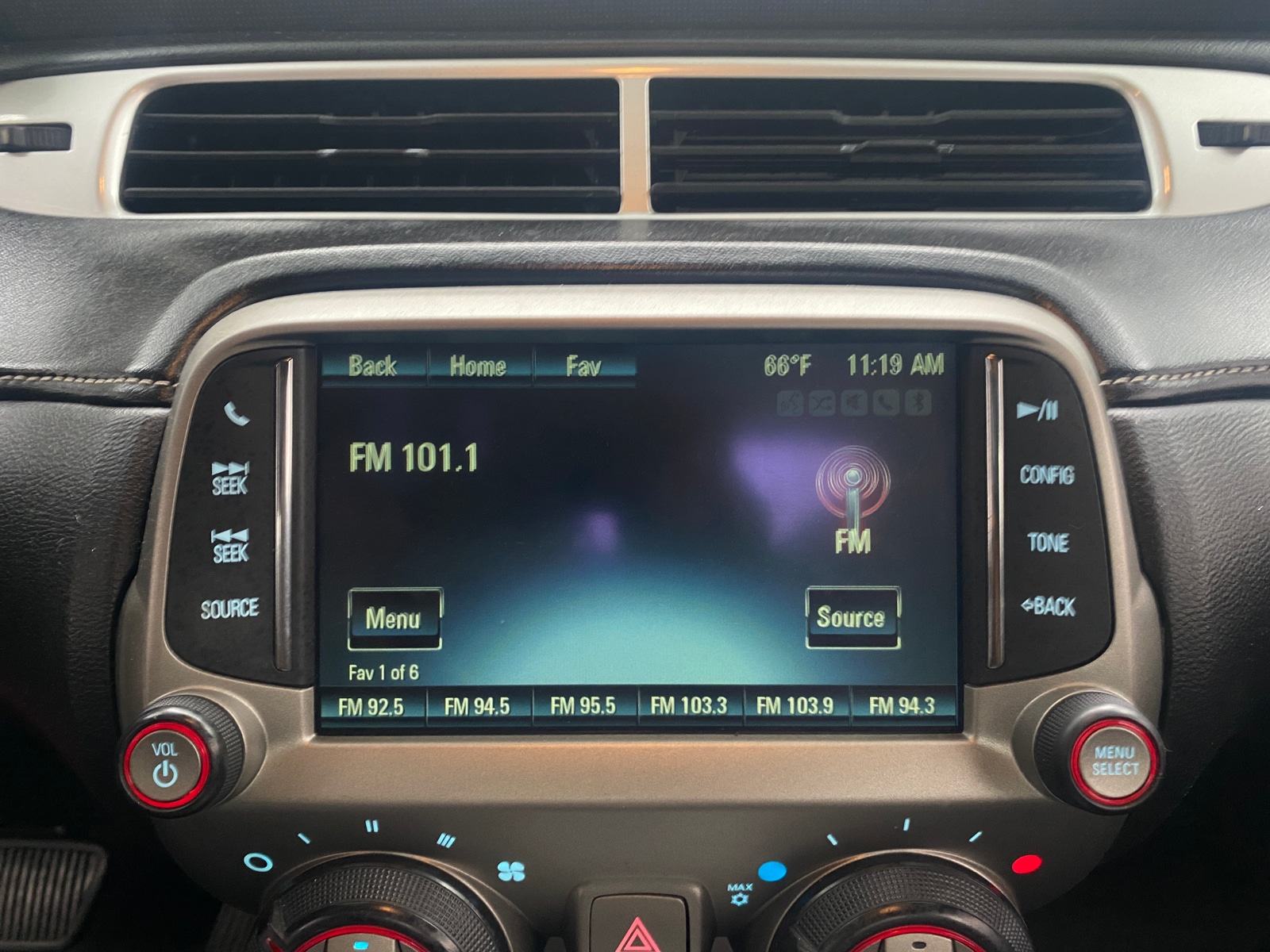 Thumbnail: 2015 Chevrolet Camaro - 3