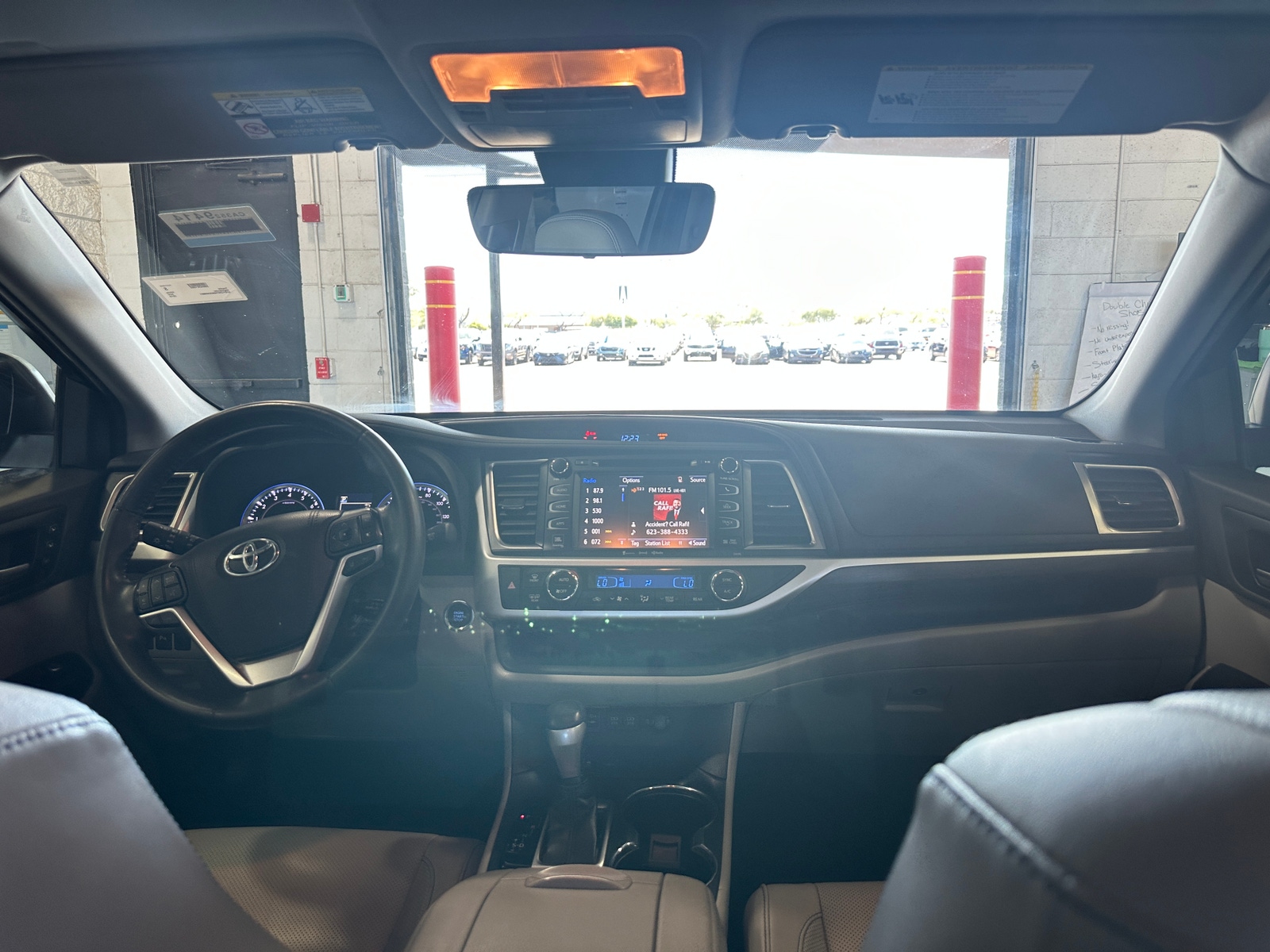 Thumbnail: 2019 Toyota Highlander - 2