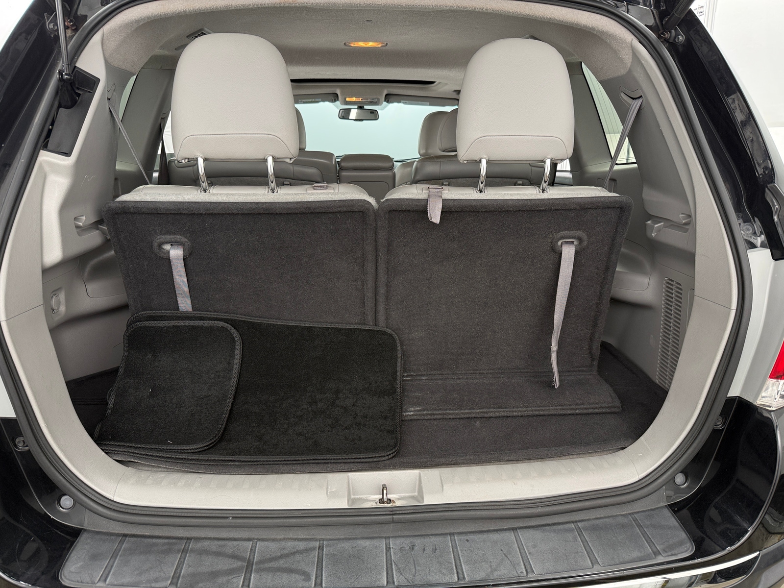 Thumbnail: 2013 Toyota Highlander - 6