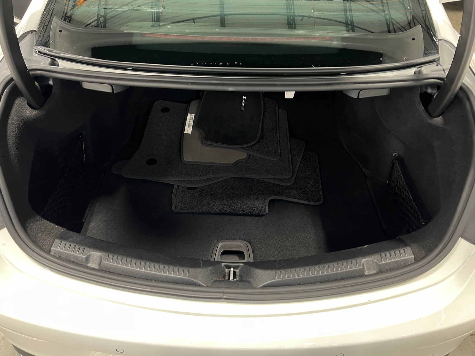 Thumbnail: 2022 Mercedes-Benz E-Class - 4