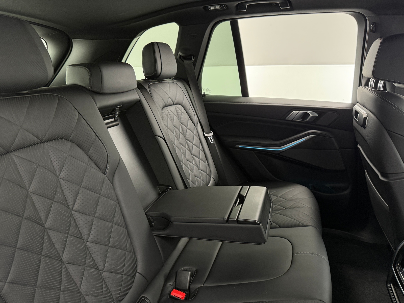 Thumbnail: 2025 BMW X5 - 5