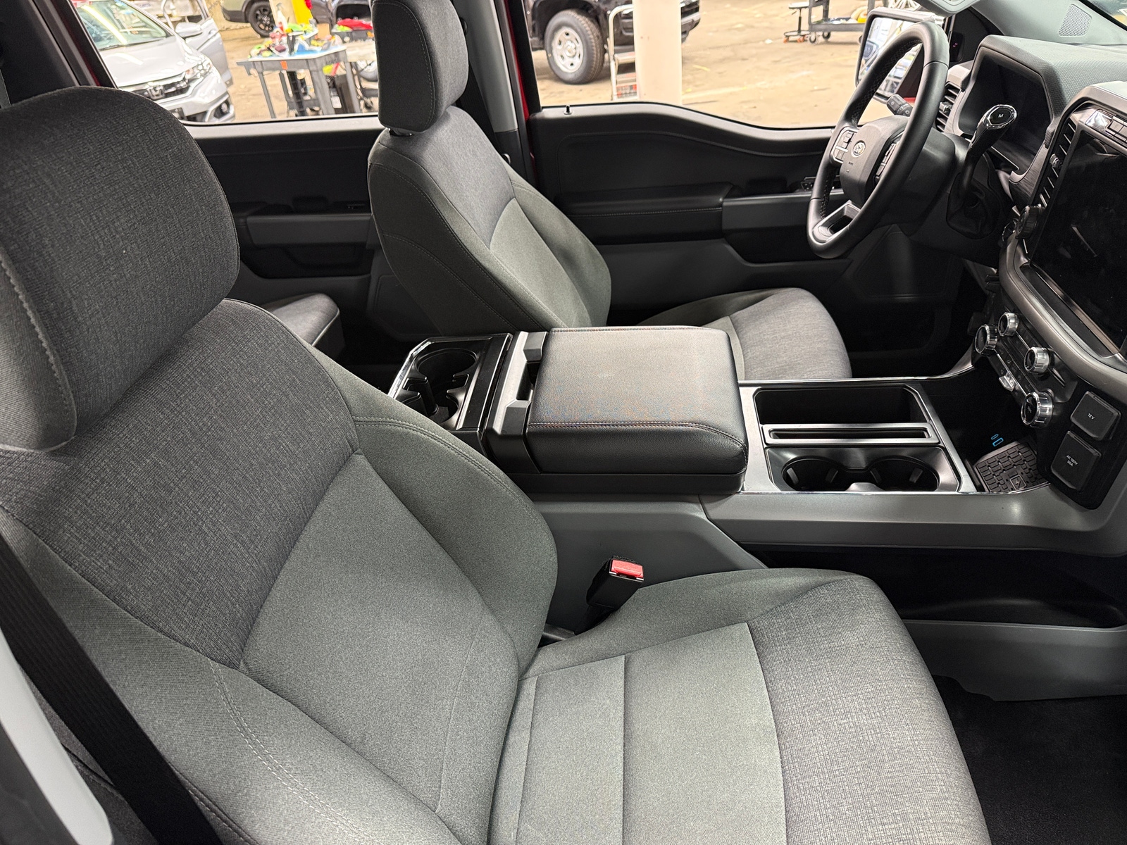 Thumbnail: 2024 Ford Econoline - 2