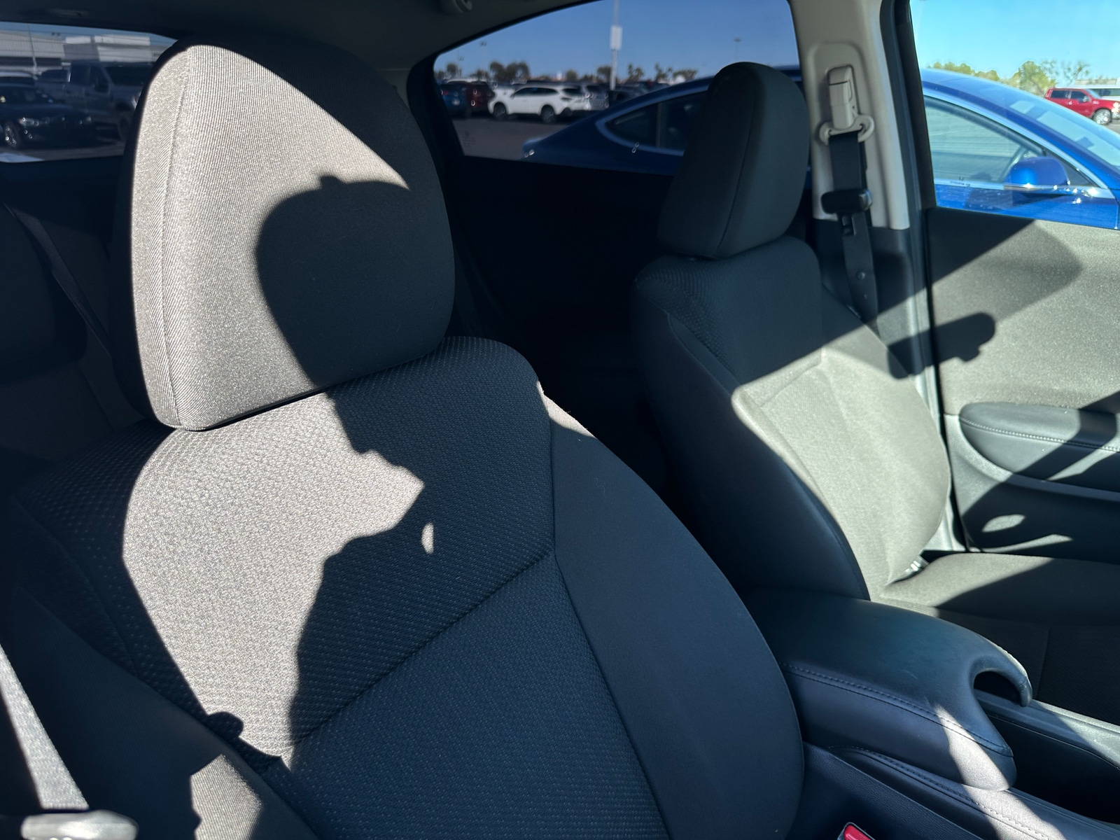 Thumbnail: 2017 Honda HR-V - 2