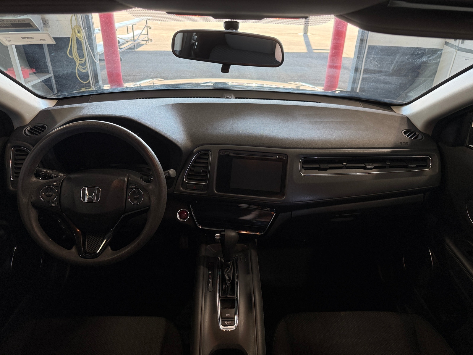 Thumbnail: 2017 Honda HR-V - 3