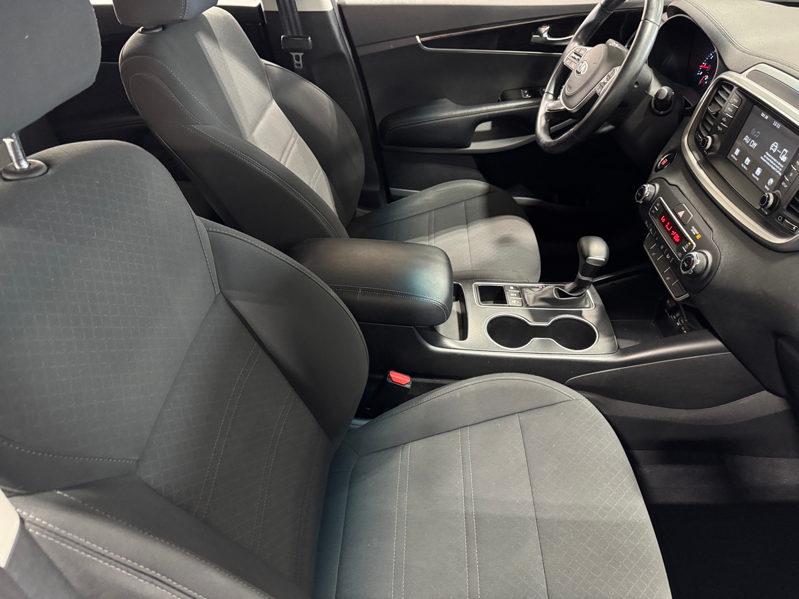 Thumbnail: 2020 Kia Sorento - 2