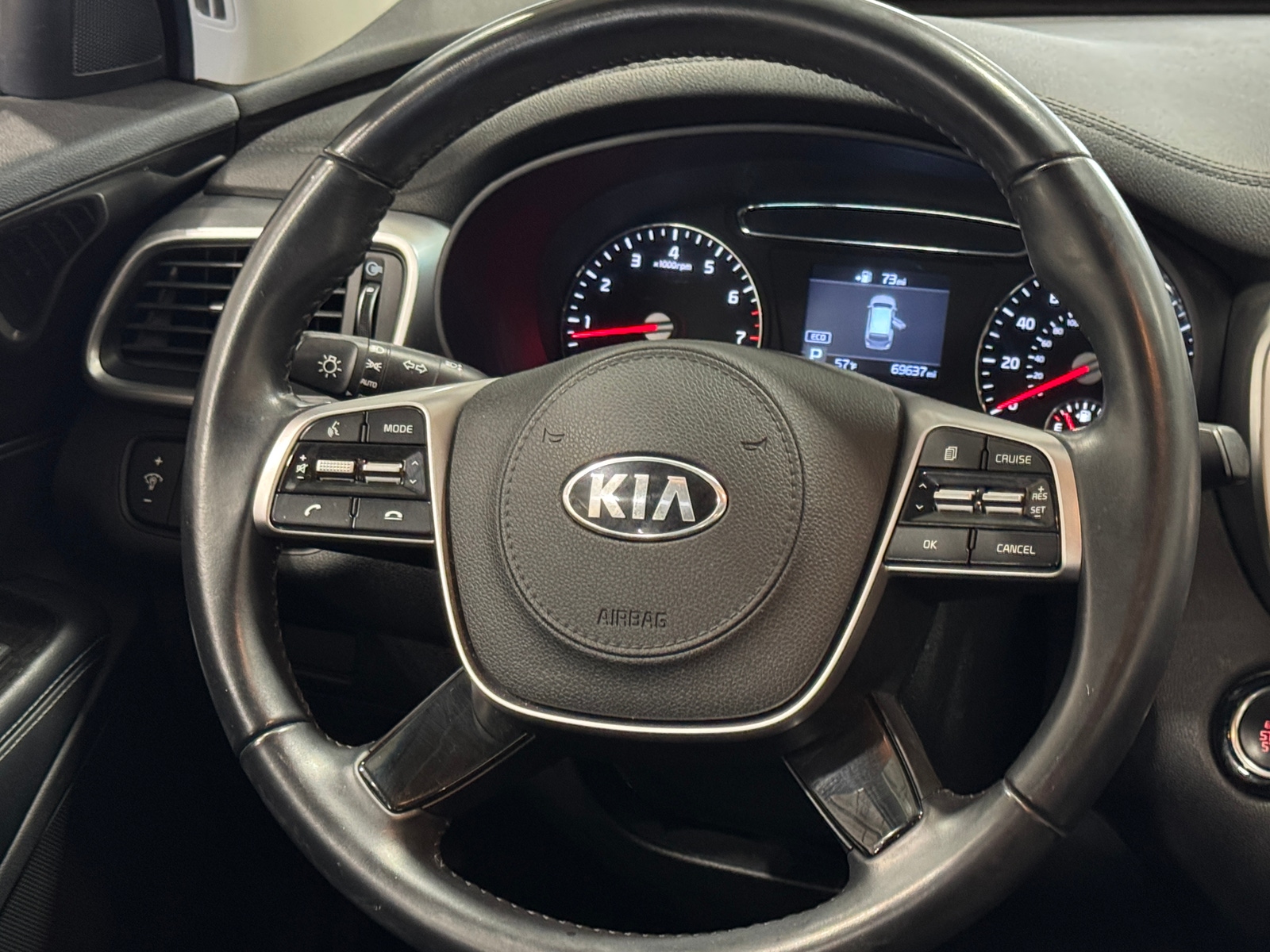 Thumbnail: 2020 Kia Sorento - 5