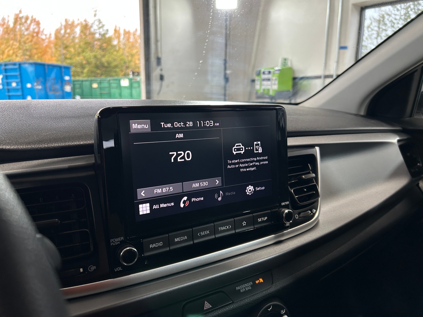 Thumbnail: 2021 Kia Rio - 4