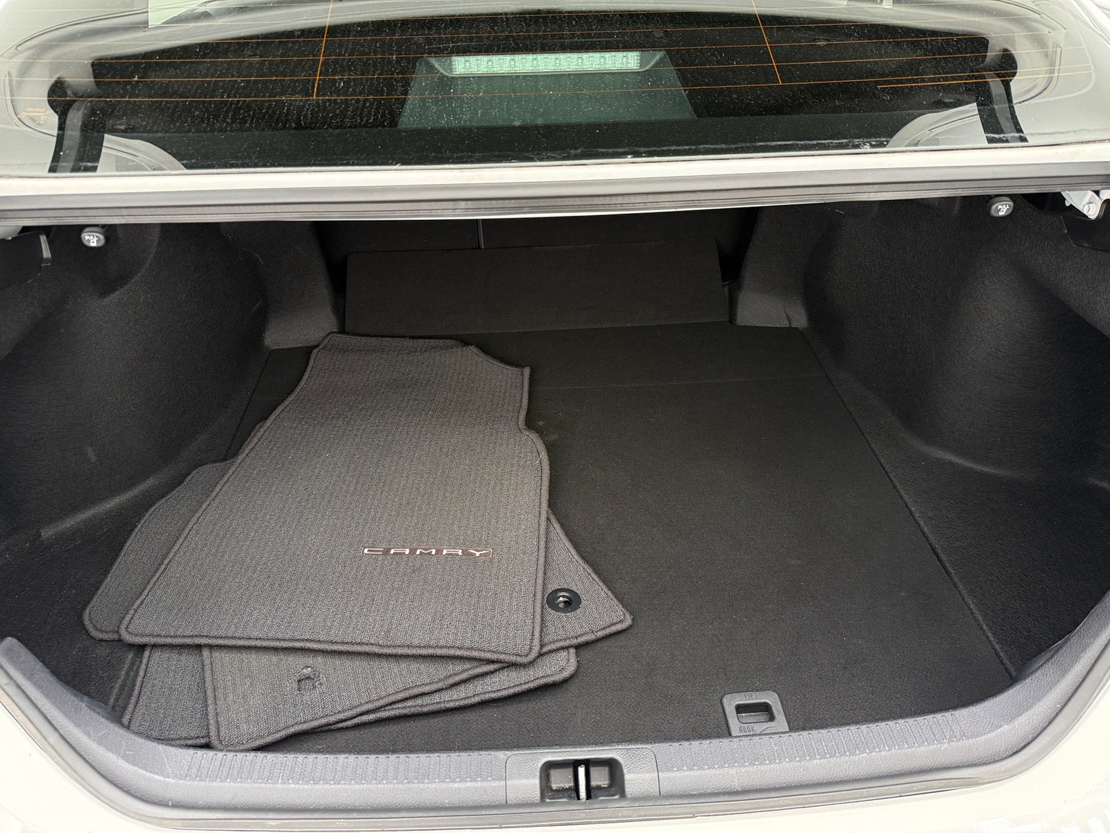 Thumbnail: 2020 Toyota Camry - 7