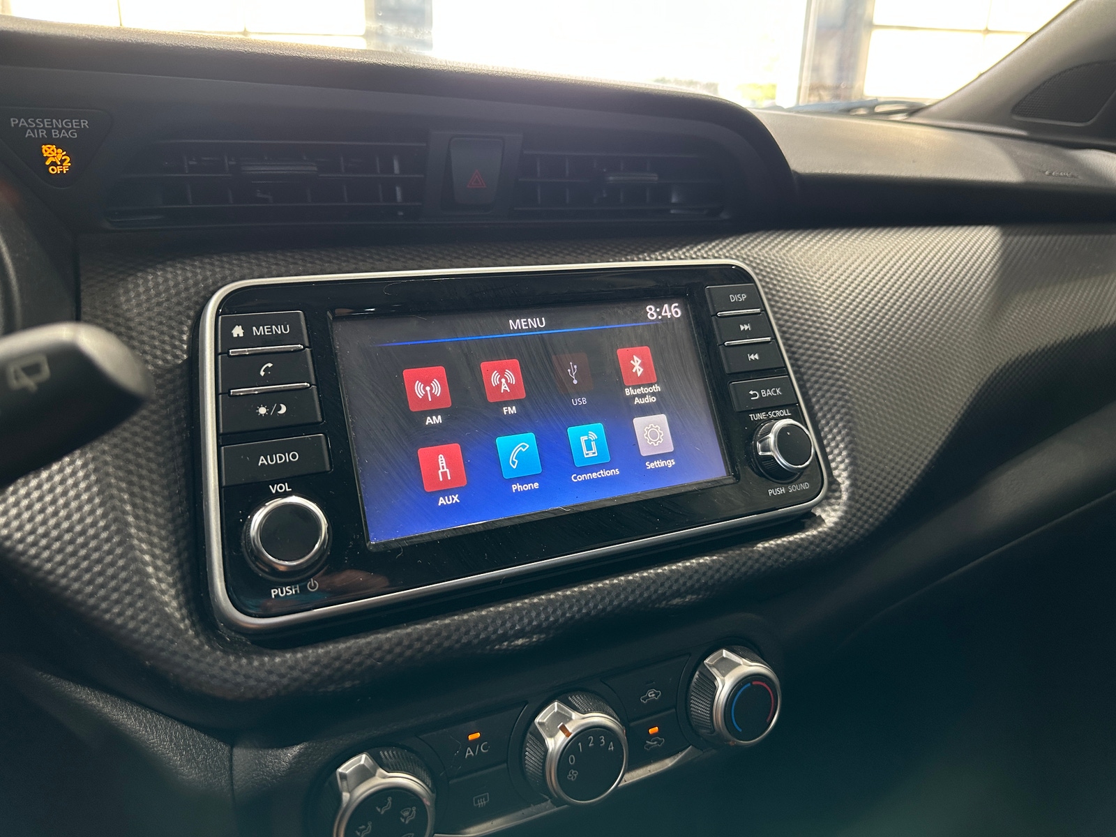 Thumbnail: 2020 Nissan Kicks - 4