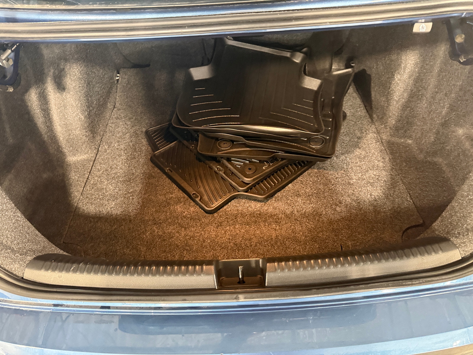 Thumbnail: 2017 Volkswagen Jetta - 6