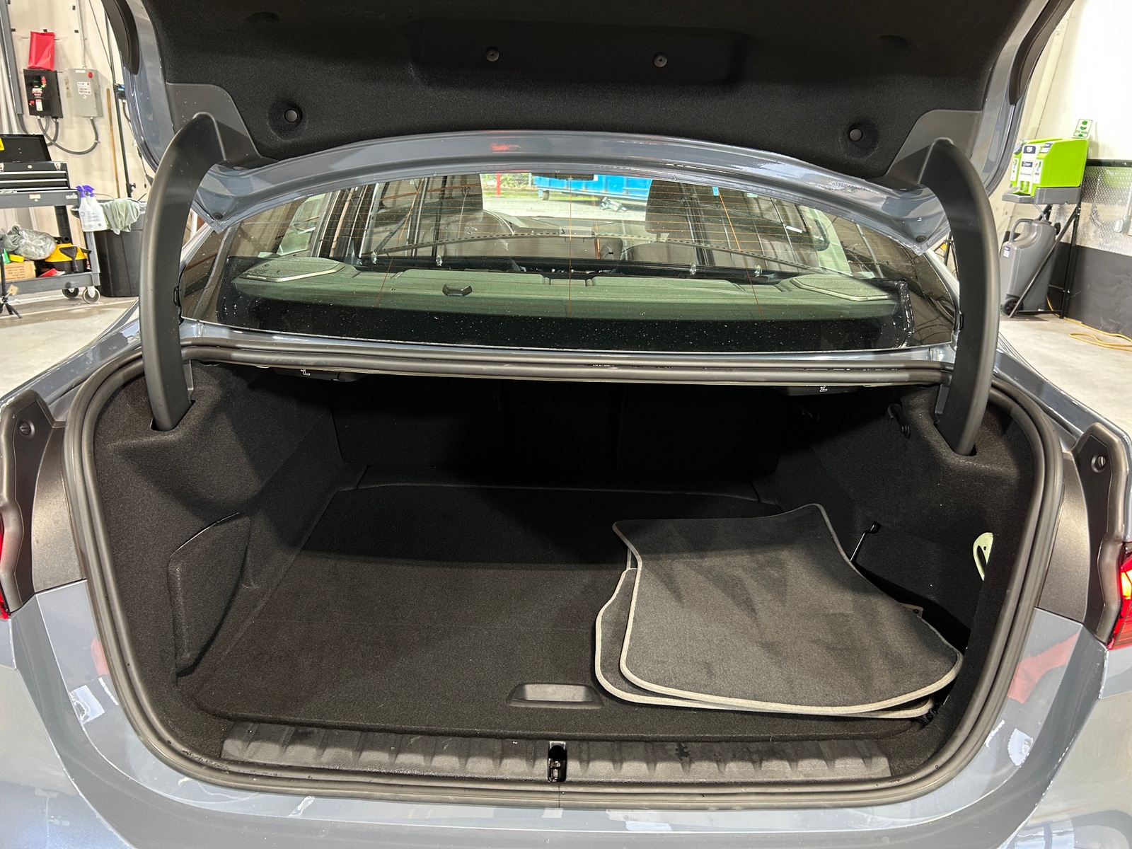 Thumbnail: 2023 BMW 2 Series - 6