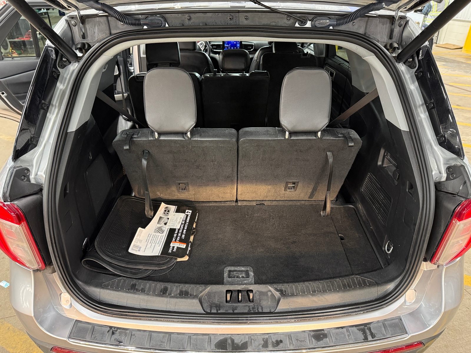 Thumbnail: 2023 Ford Explorer - 6