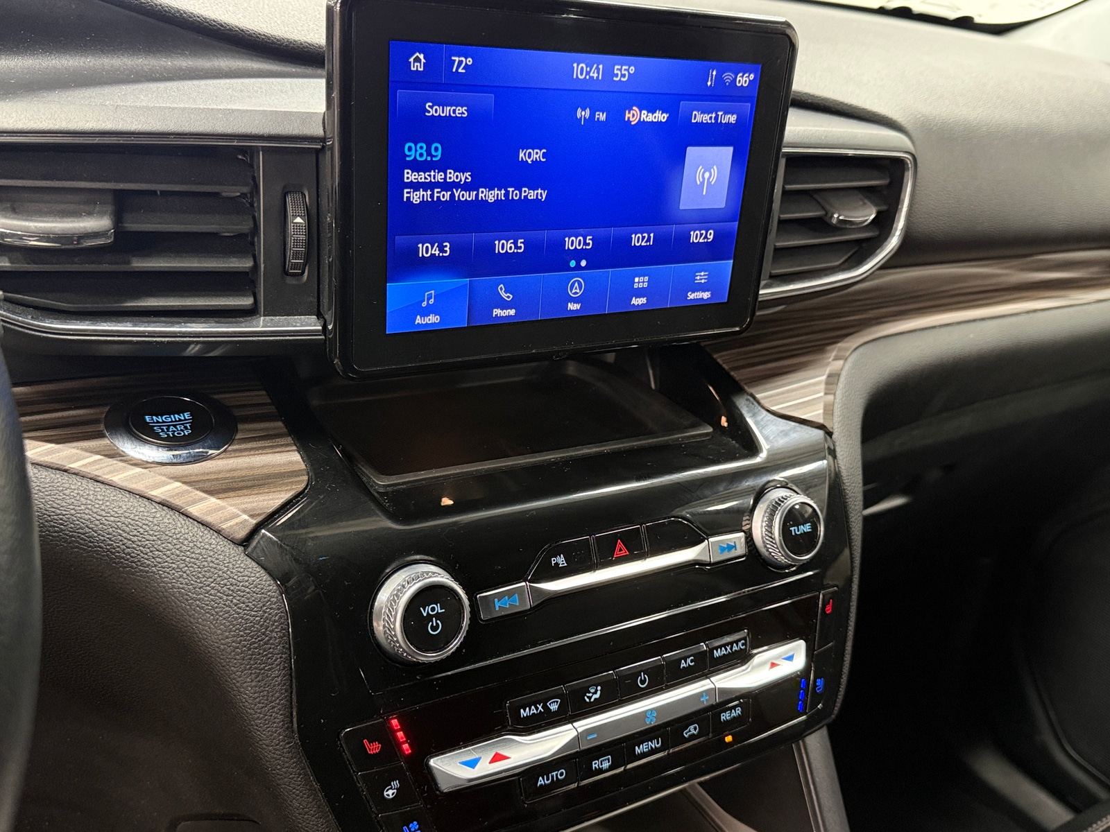 Thumbnail: 2023 Ford Explorer - 3