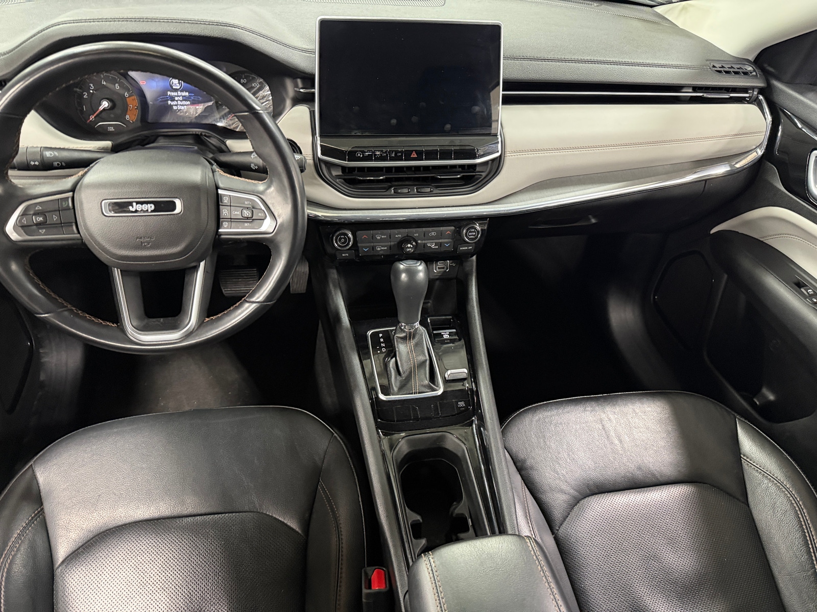 Thumbnail: 2022 Jeep Compass - 2