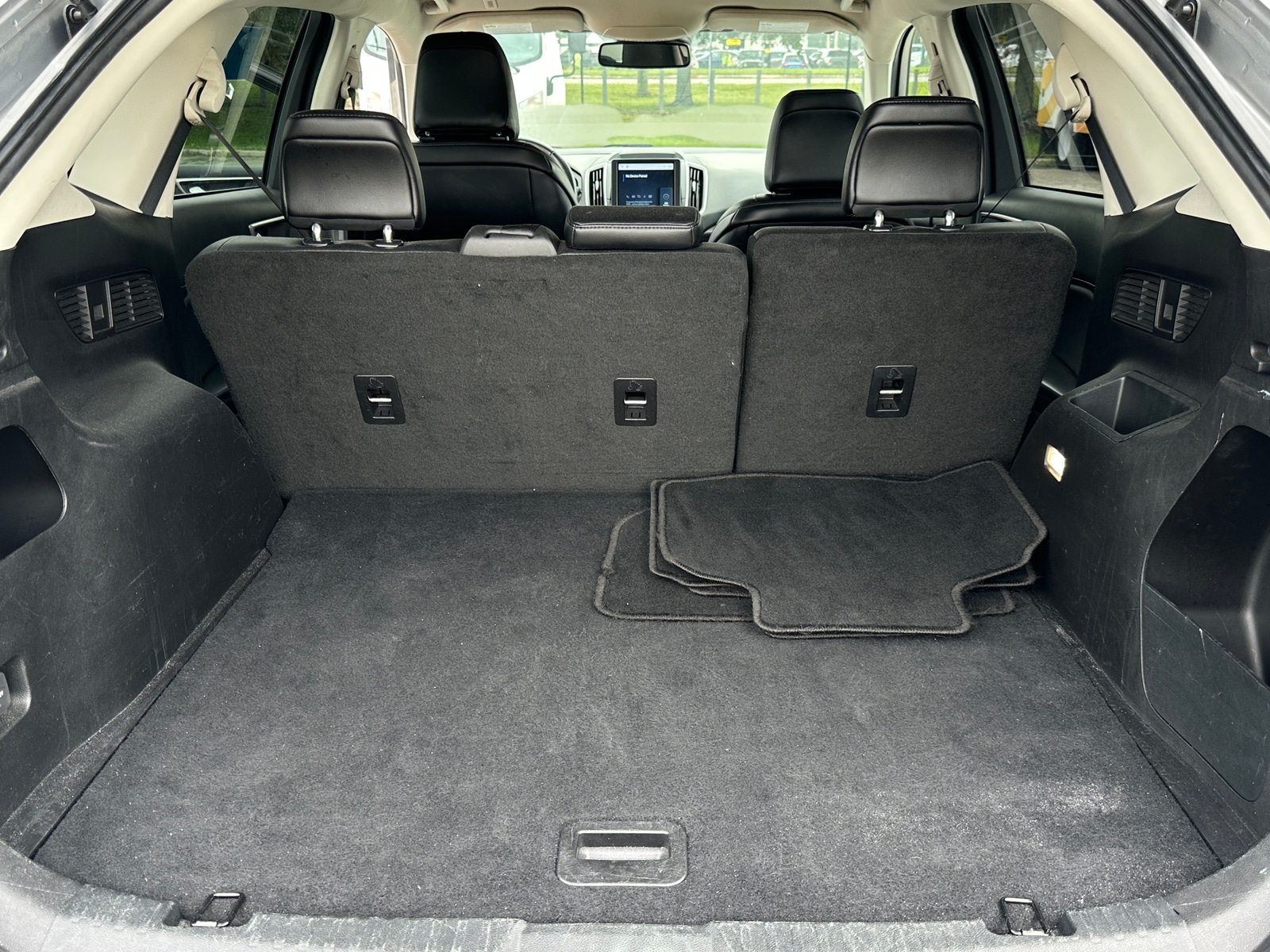 Thumbnail: 2023 Ford Edge - 6