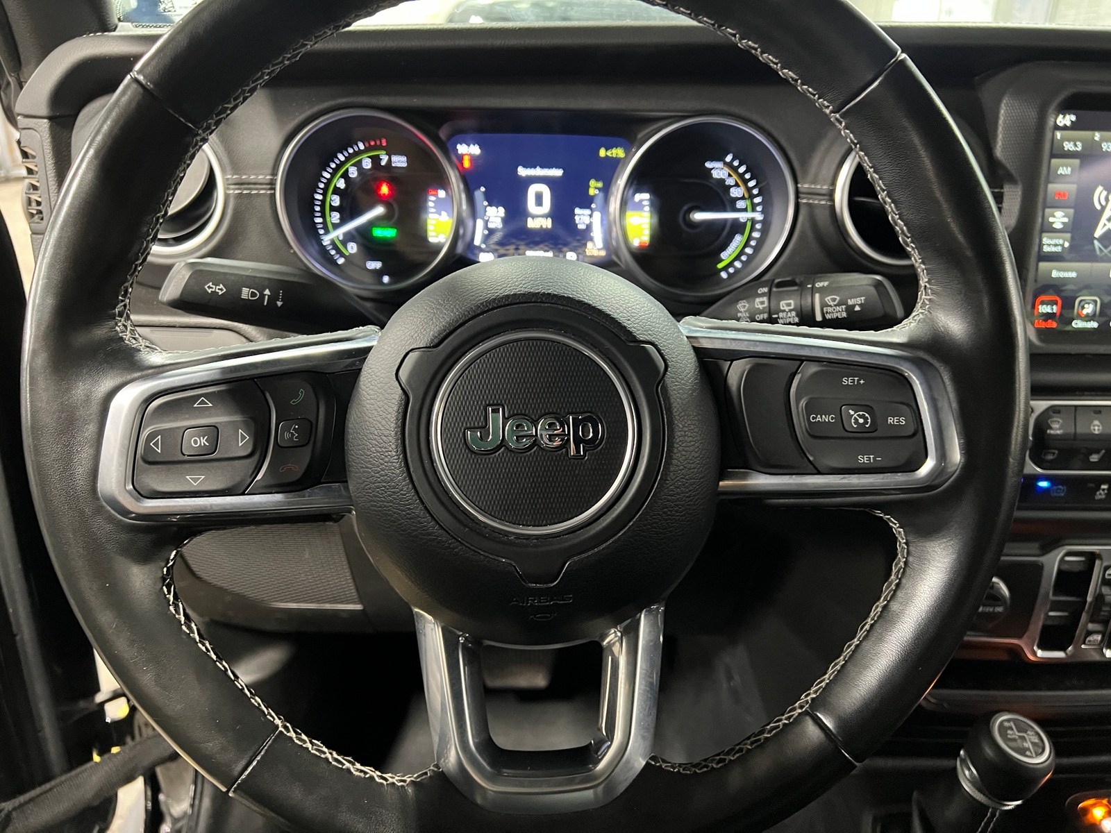 Thumbnail: 2022 Jeep Wrangler - 4