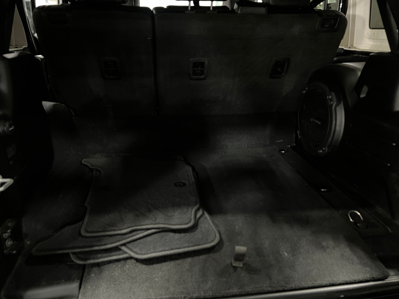 Thumbnail: 2022 Jeep Wrangler - 6