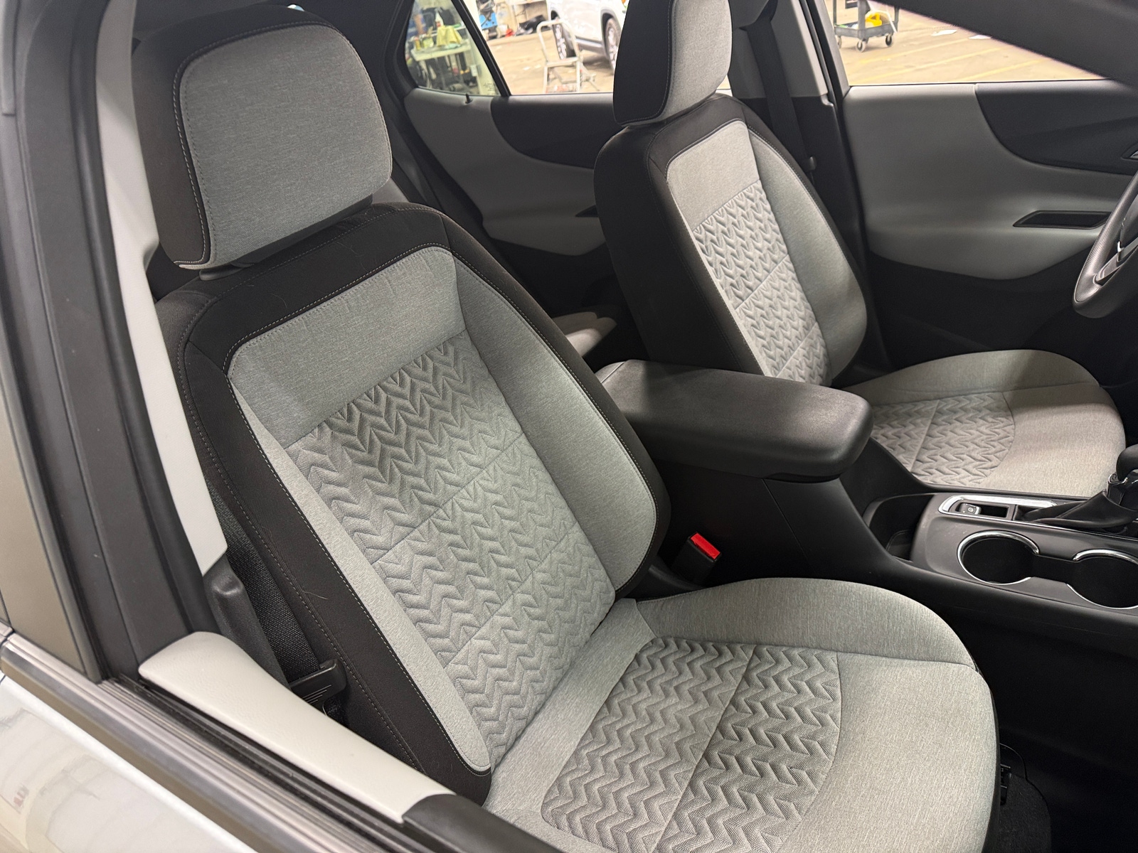 Thumbnail: 2024 Chevrolet Equinox - 2