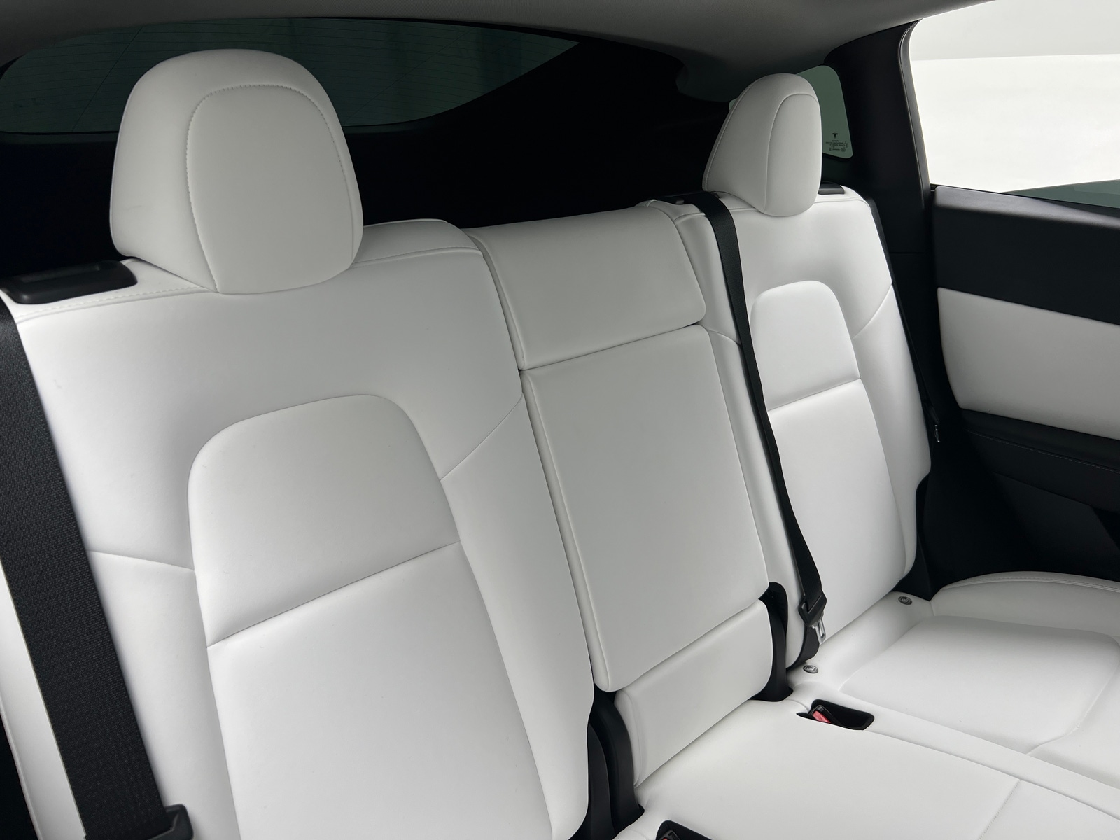 Thumbnail: 2022 Tesla Model Y - 5