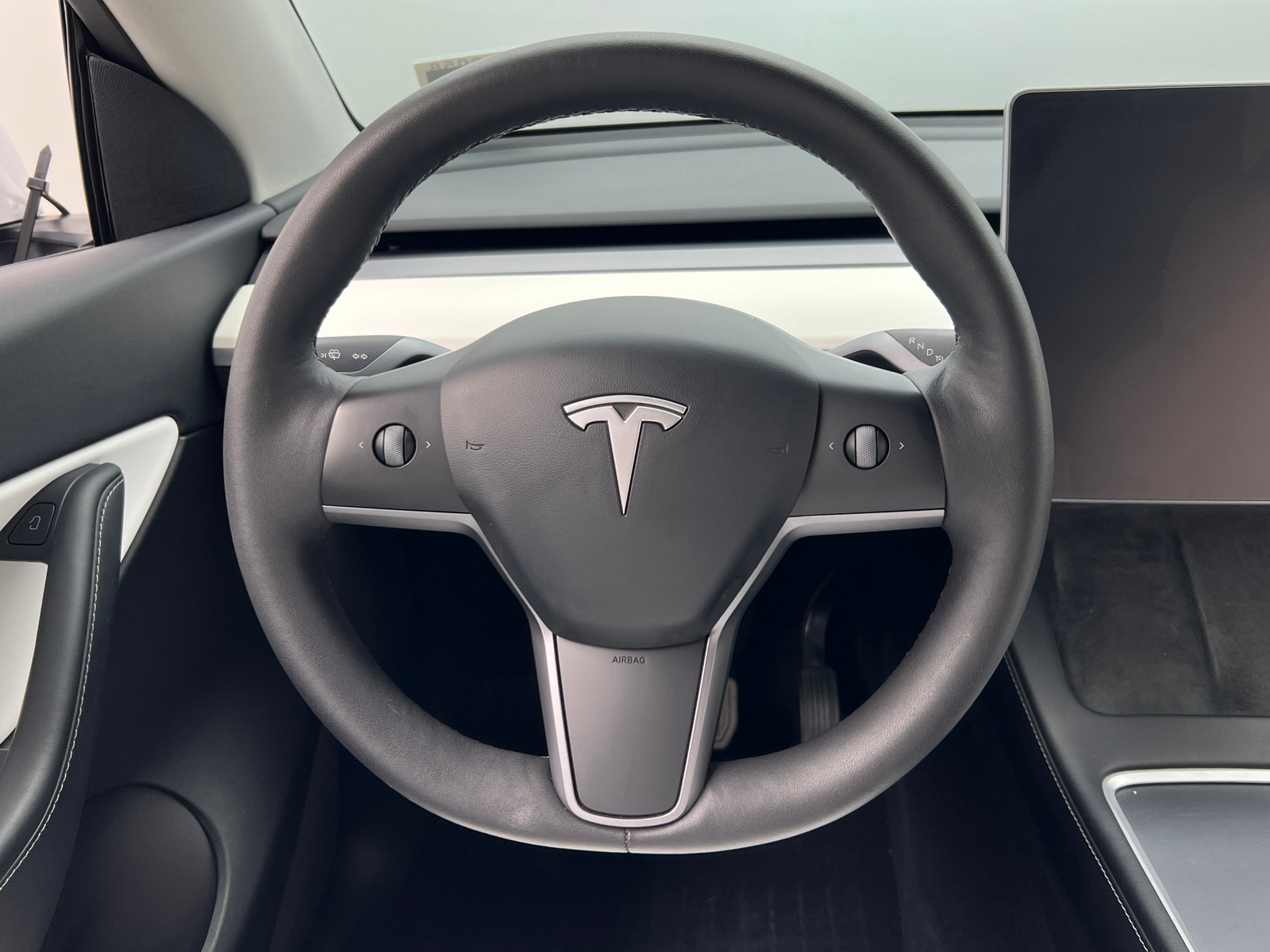 Thumbnail: 2022 Tesla Model Y - 4