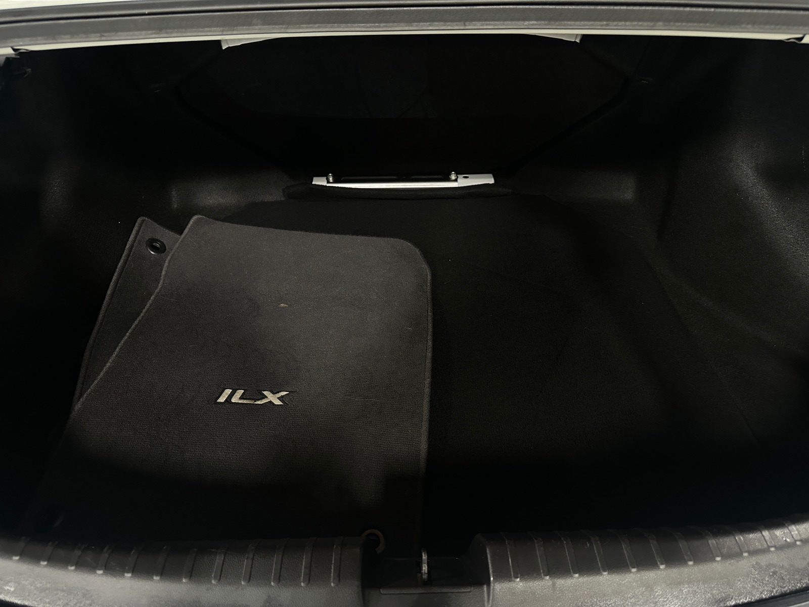 Thumbnail: 2018 Acura ILX - 6