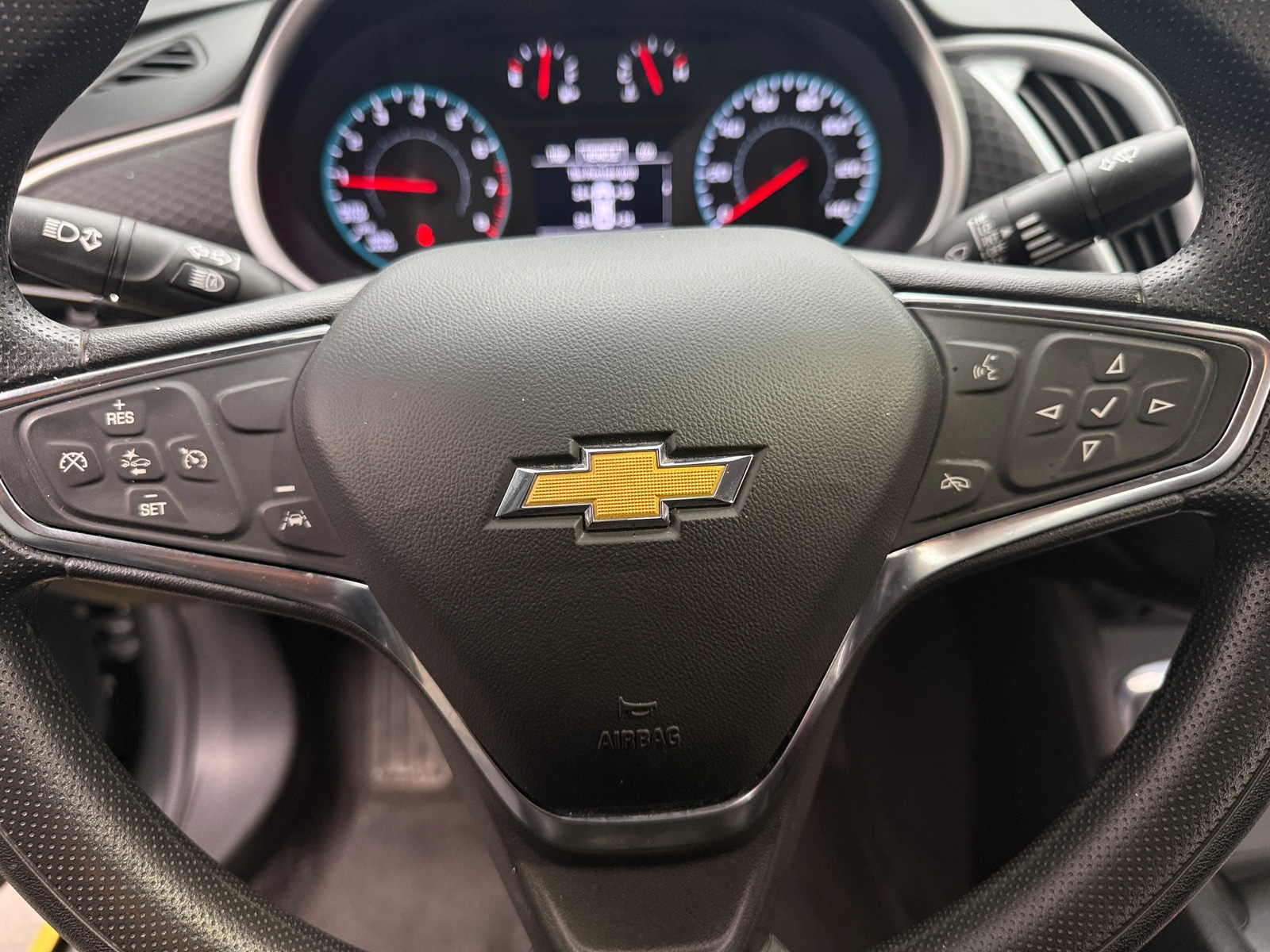 Thumbnail: 2024 Chevrolet Malibu - 5