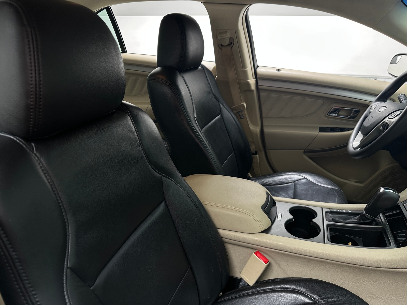 Thumbnail: 2018 Ford Taurus - 2