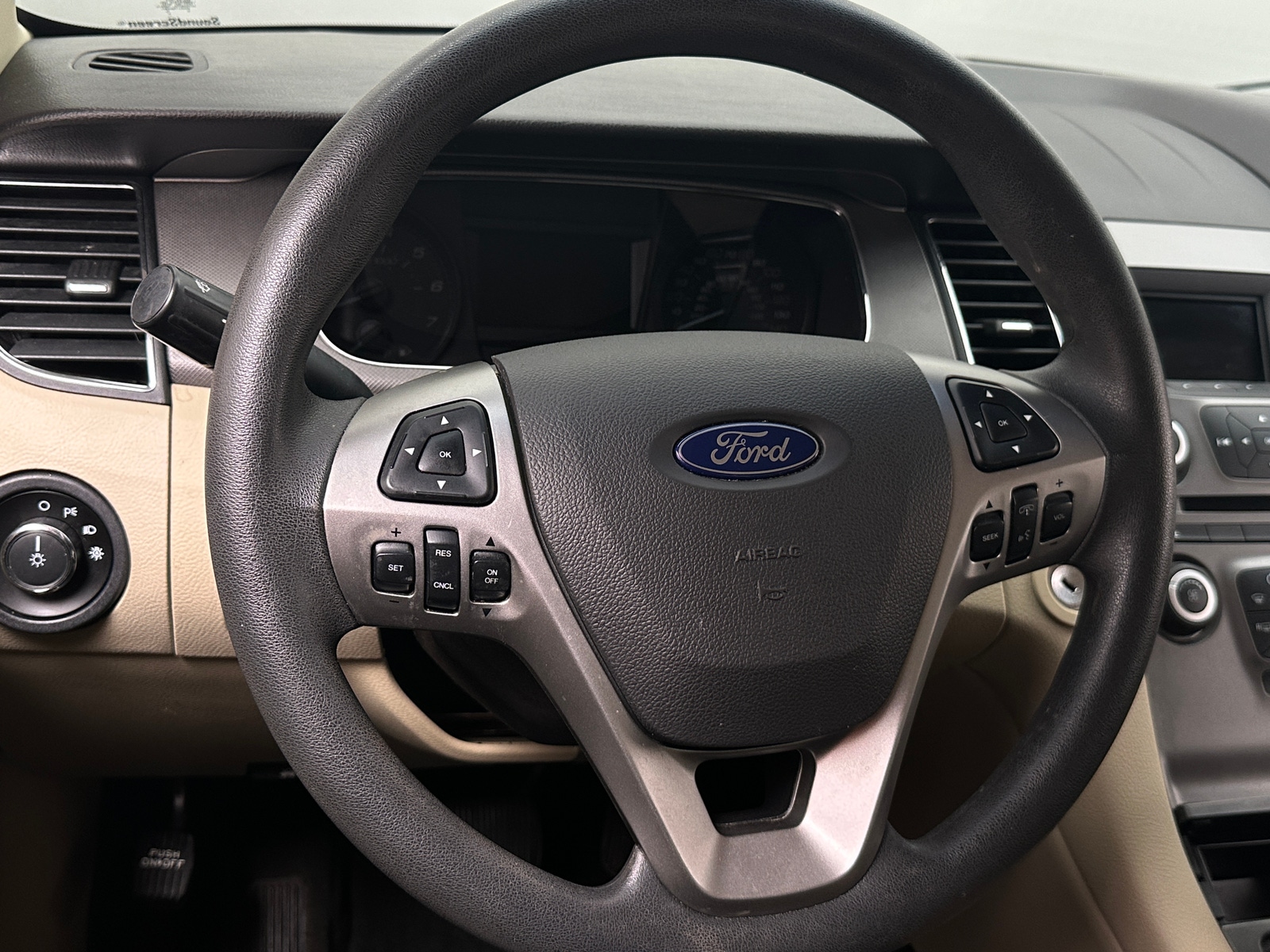 Thumbnail: 2018 Ford Taurus - 5