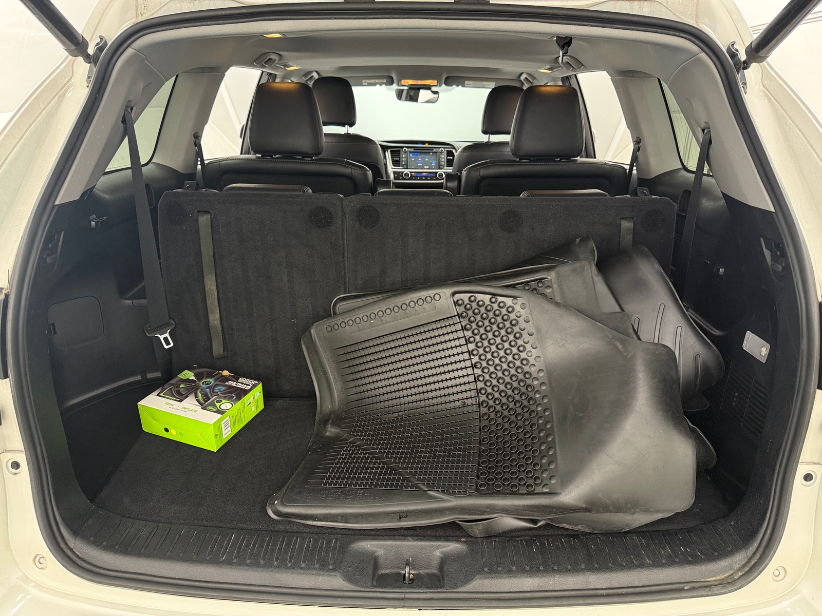 Thumbnail: 2018 Toyota Highlander - 6