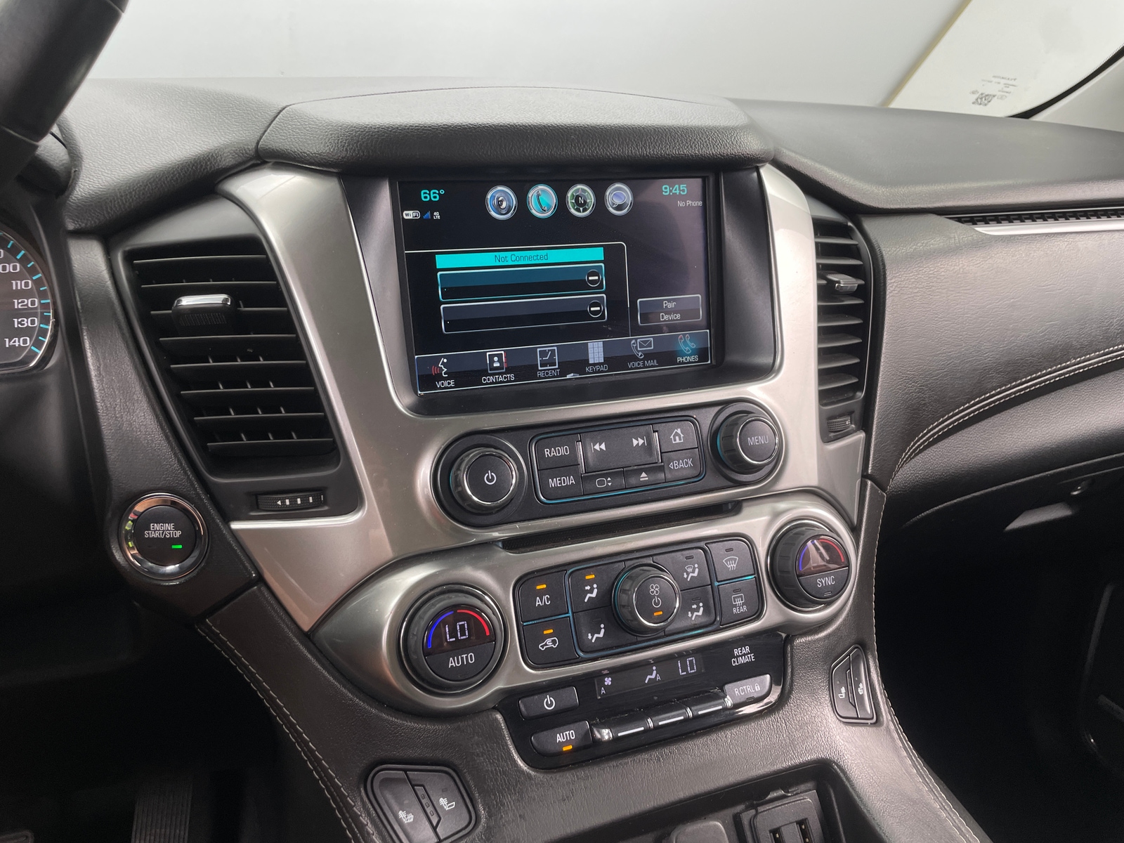 Thumbnail: 2020 Chevrolet Suburban - 3