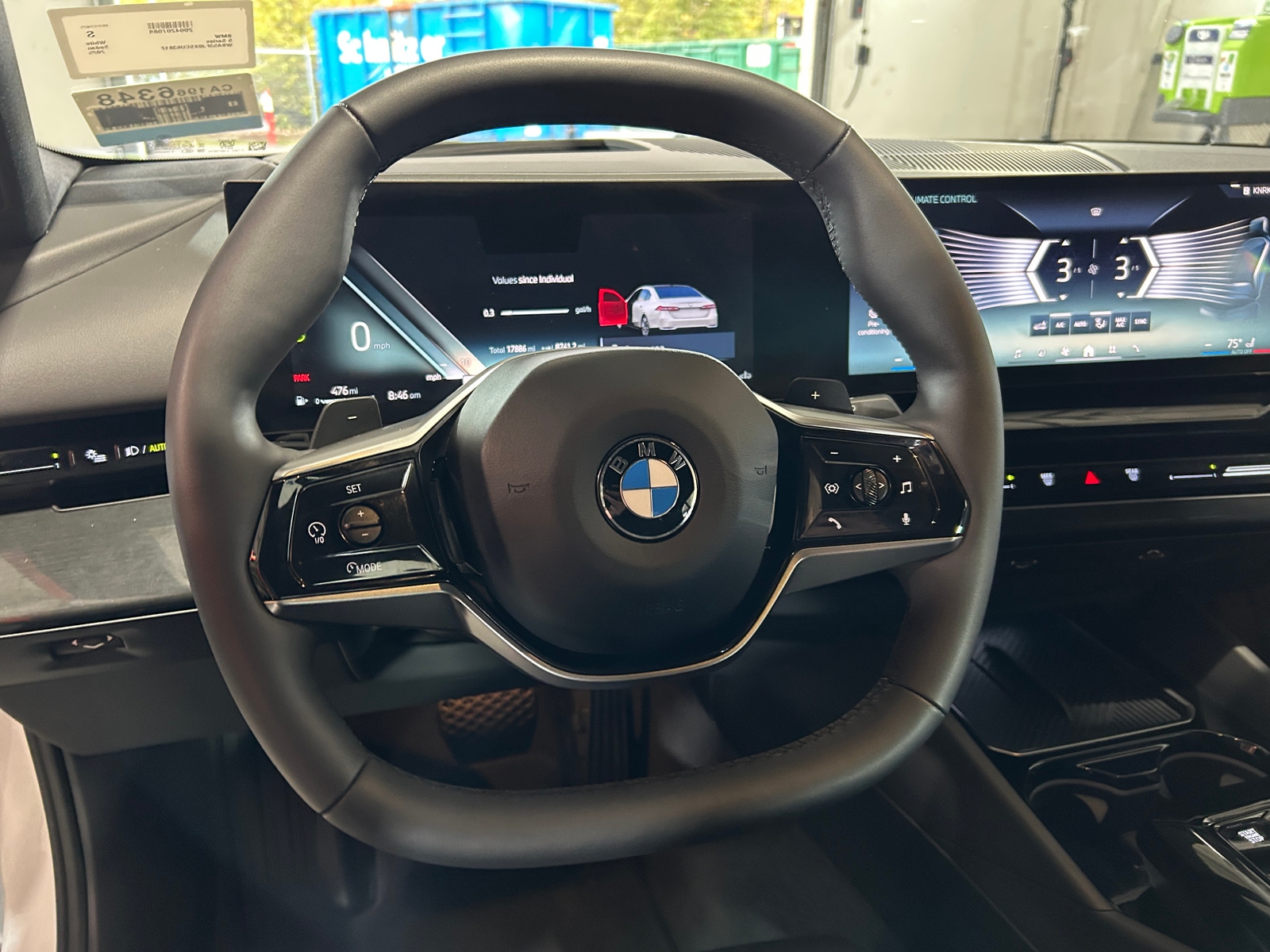 Thumbnail: 2025 BMW 5 Series - 4