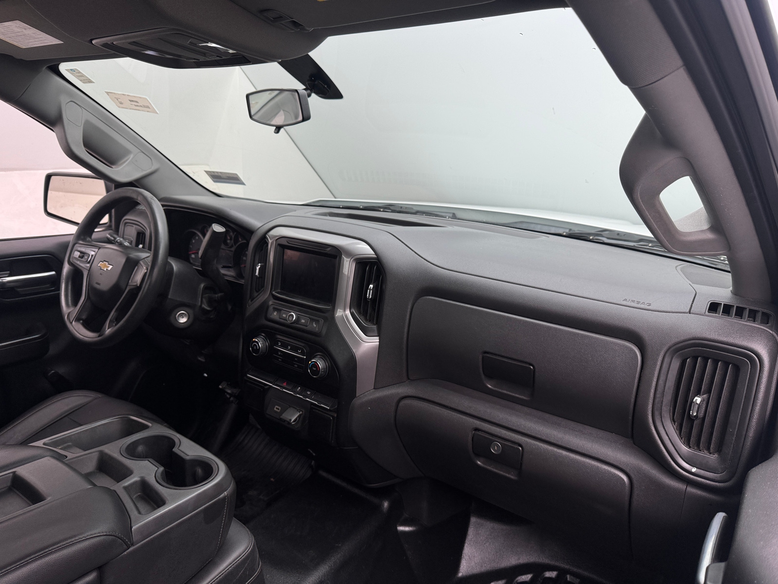 Thumbnail: 2020 Chevrolet Silverado 1500 - 2