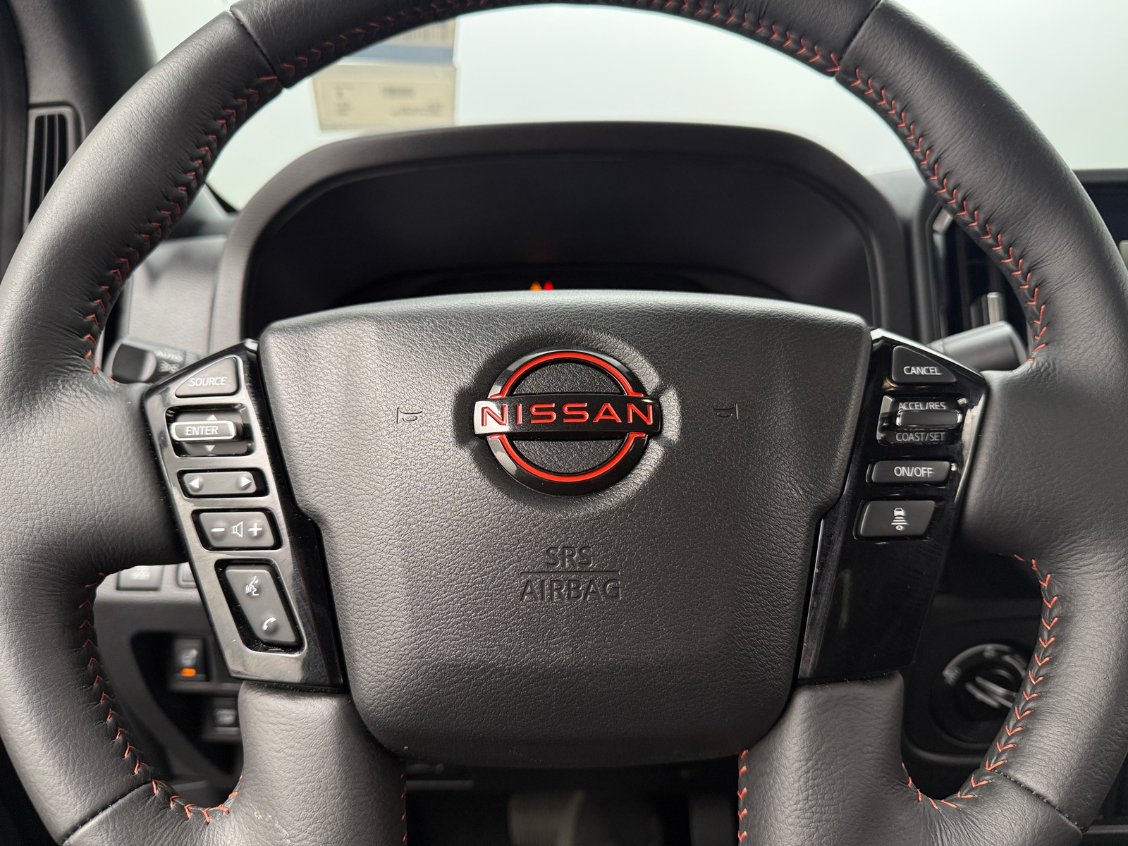 Thumbnail: 2025 Nissan Frontier - 5