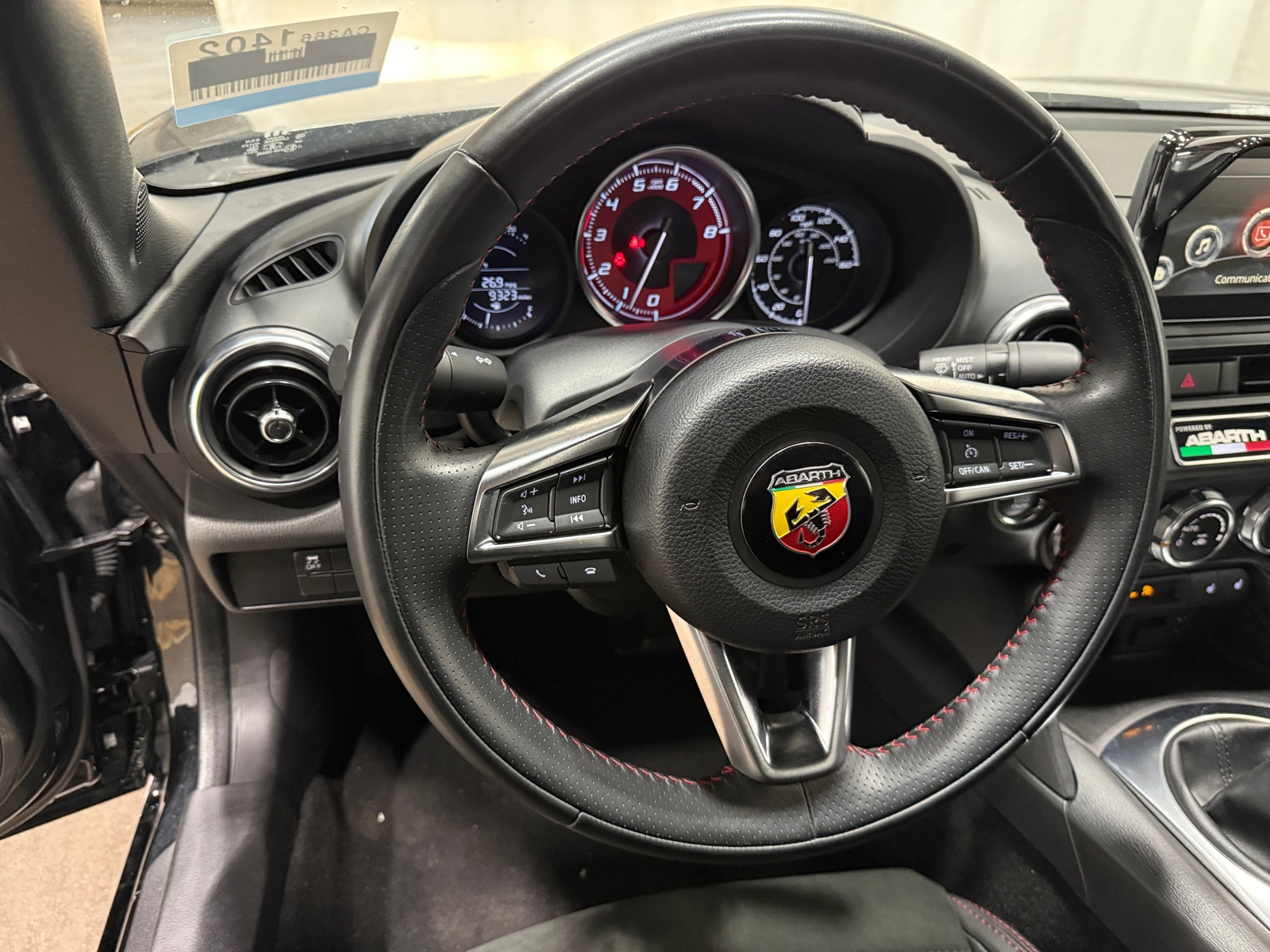 Thumbnail: 2017 Fiat 124 Spider - 3