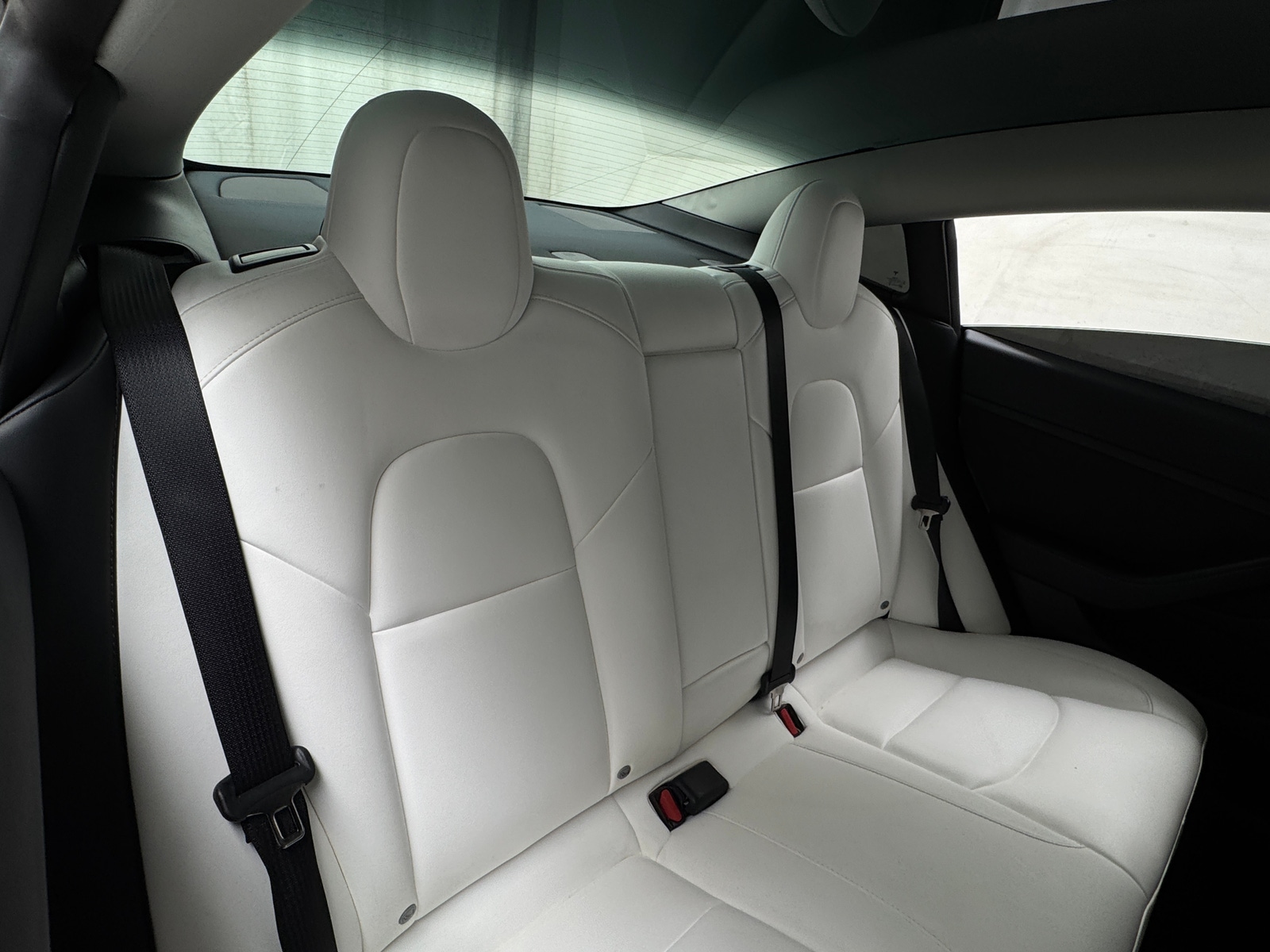 Thumbnail: 2022 Tesla Model 3 - 5