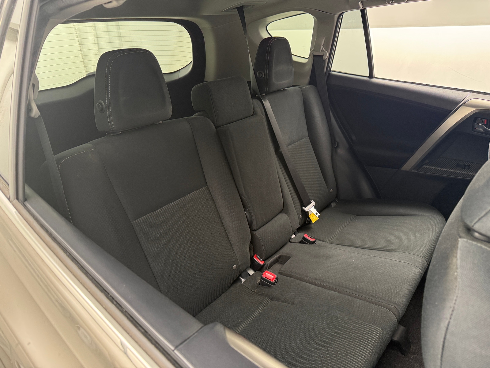 Thumbnail: 2015 Toyota RAV4 - 6